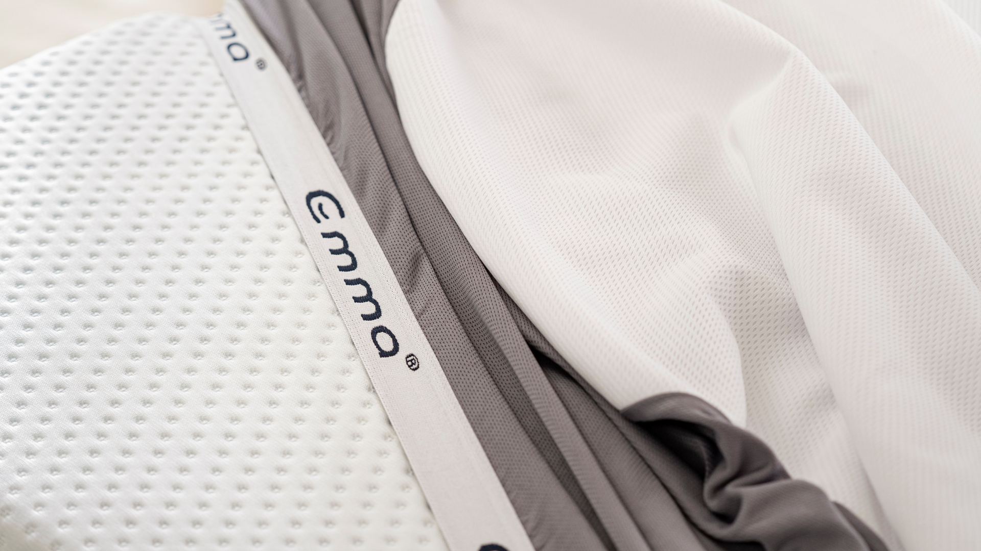 エマ・ピロー 【2点セット】 – エマ・スリープ エマ・ピロー 【2点セット】 – エマ・スリープ